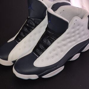 Jordan Men's Navy and White Sneakers